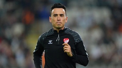 Konyaspor - Galatasaray maçının hakemi hastaneye kaldırıldı