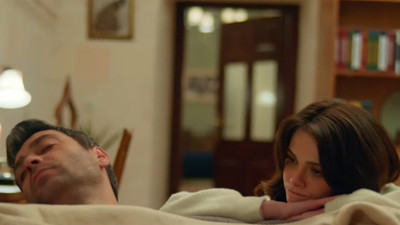 Uzak Şehir 23 Bölüm Fragmanı Nare Tetiği Çekti! Sadakat Kızının Canı İçin Fidan'a Koştu