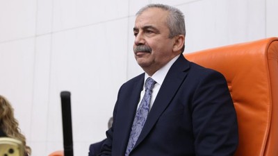 Sırrı Süreyya Önder’in doktorundan açıklama: Kurtulma ihtimali zayıf