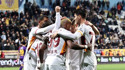 Galatasaray yıldızlarıyla farklı kazandı: 1-5