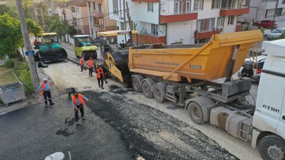 Serdar Mahallesi’nde asfalt çalışmaları devam ediyor