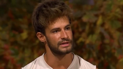Survivor Batuhan Karacakaya'ya Gelen Mektup Ortalığı Karıştırdı! Tehdit, Mektup, Ne Ararsan Var