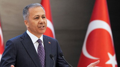 Bakan Yerlikaya: "79 ilimizdeki 127 açık hava toplantısı müracaatının tamamına izin verilmiştir"