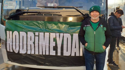 Can Dede 22 saatlik deplasmana otobüsle gitti!