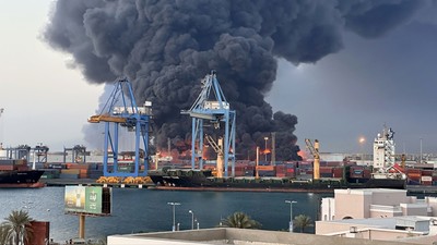 Port Sudan Limanında patlama ve yangınlar meydana geldi