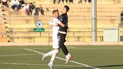 Kullarspor – Gebze Birlikspor maçının fotoğraf galerisi