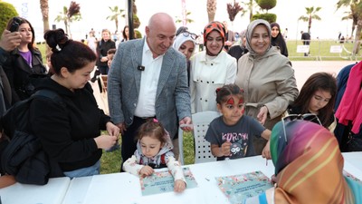 Darıca'da Anneler Günü etkinliği! Muzaffer Bıyık: Annelerimizin hakkı asla ödenemez