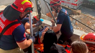 65 yaşındaki kadın kuyuya düştü! Ekipler seferber oldu