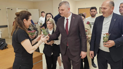 Ali Yıldırım Sezer Hemşireler Günü'nü kutladı