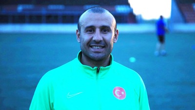 Hem futbolcu, hem atletizm sporcusu, hem de emekçi!