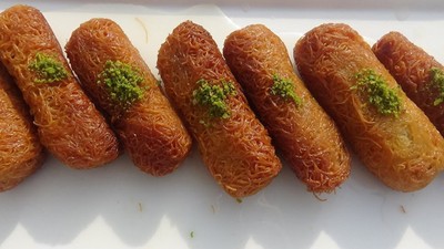 GELİNİM MUTFAKTA ERZURUM KADAYIF DOLMASI TARİFİ 5 Haziran Perşembe | Kadayıf Dolması Nasıl Yapılır?