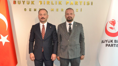 Metehan Küpçü, Kartepe'de Ali Oktay ile devam edecek