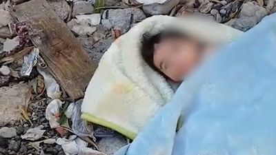 Boş arazide bebek bulundu! Ekipler tarafından korumaya alındı