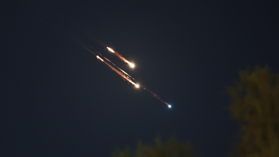 İran'dan Katar ve Irak'taki ABD üslerine füze saldırısı