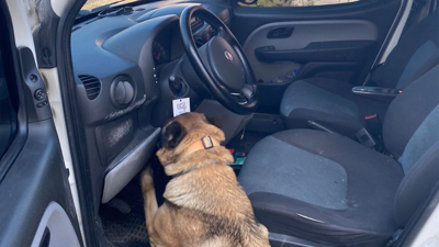 Polis tarafından durdurulan aracın gizli bölmesinden 102 gram kokain çıktı!