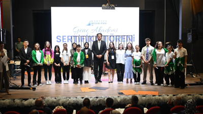 Kartepeli gençlerden büyük başarı