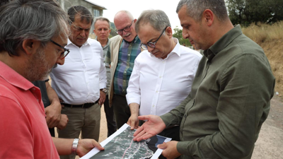 Hayri Baraçlı tek tek gezdi, projeleri yerinde inceledi