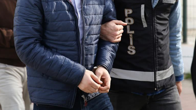 Tartıştığı polisin silahını almaya çalışan şahıs gözaltına alındı