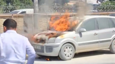 Hatay'da panik anları: Otomobil alev alev yandı!