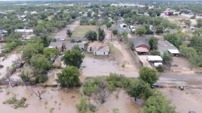 Texas'ı vuran sel felaketinde can kaybı 129'a yükseldi