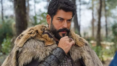 Kuruluş Osman Burak Özçivit Hamlesi Şoke Etti! Burak Özçivit Kuruluş Osman'dan Ayrıldı Mı?