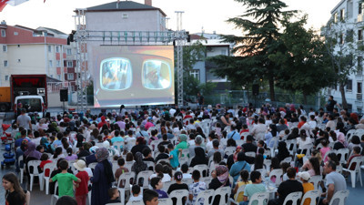 Gebze'de açık hava sinema etkinlikleri devam ediyor