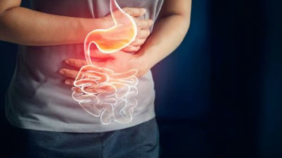 Reflü Nedir? Belirtileri ve Tedavisi