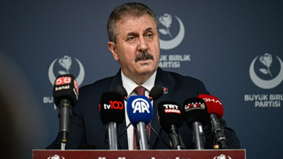 Mustafa Destici’den Balıkesir Depremi için geçmiş olsun mesajı