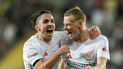 Antalyaspor, Emre Belözoğlu yönetimde lige fırtına gibi başladı: 0-1