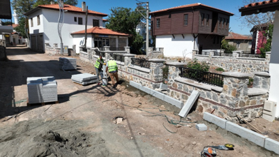 Dilovası’nda metruk bina yıkımları devam ediyor