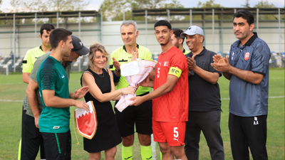 Eski hakem Funda Öztürk’e sürpriz!