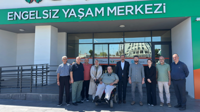 Mehmet Akif Yılmaz, Gonca Engelsiz Yaşam Merkezi'ni ziyaret etti