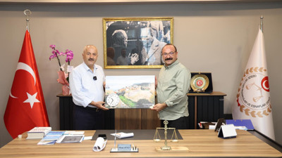 Zinnur Büyükgöz’den Pazarcılar Odasına ziyaret