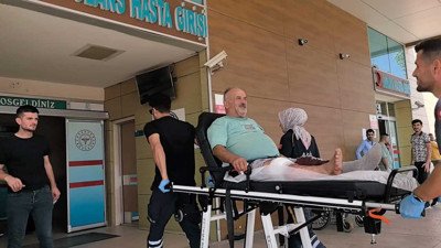 Bir anlık dikkatsizlik... talihsiz işçi spiralle bacağını kesti