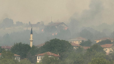 Kastamonu’daki yangın yerleşim yerlerine ulaştı!