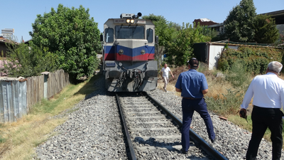 Malatya'da facia: Yük treni yayaya çarptı!
