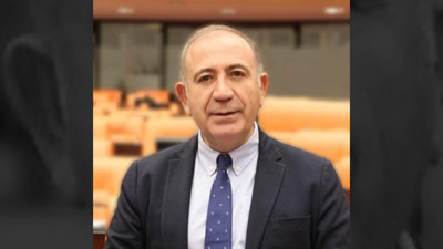 Gürsel Tekin Neden İhraç Edildi? Gürsel Tekin Kimdir, Kaç Yaşında, Nereli? Gürsel Tekin Alevi Mi?