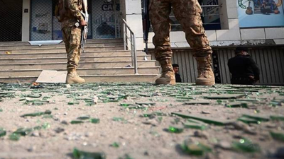 Askeri tesise bombalı araçlı saldırı!