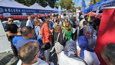 Gölcük halkı akın akın Sağlık Sokağı'na gitti!