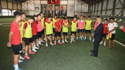 Şener Söğüt, genç sporcularla bir araya geldi