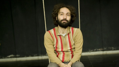 Veliaht Dizisi Beyazıt Kim? Erdem Şenocak Kimdir, Kaç Yaşında? Erdem Şenocak Hangi Dizilerde Oynadı?