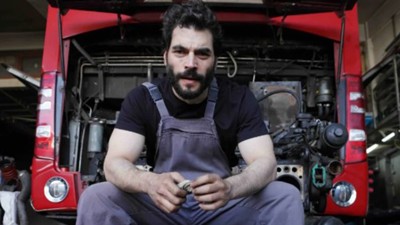 Veliaht Dizisi Timur Kim? Akın Akınözü Kimdir, Kaç Yaşında? Akın Akınözü Hangi Dizilerde Oynadı?