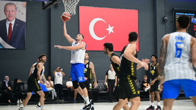 Çayırova, İlkan Karaman Turnuvası'na galibiyetle başladı