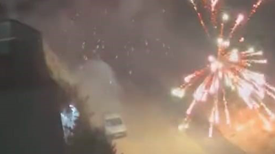 Araçtan atılan havai fişek yangına sebep oldu!