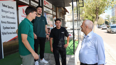 Zinnur Büyükgöz'den esnaf ziyareti