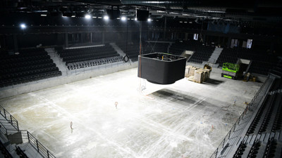 Çayırova’nın yeni spor salonunda koltuk montajı tamam