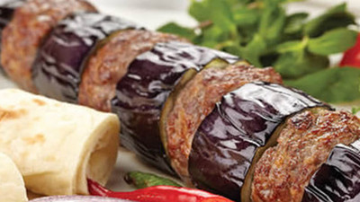 Gelinim Mutfakta Balcan Kebabı Tarifi 22 Eylül 2025 Pazartesi: Balcan Kebabı Nasıl Yapılır?