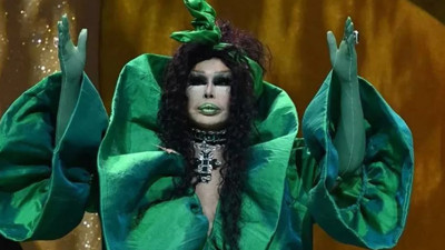 Bülent Ersoy geleneği bozmadı...