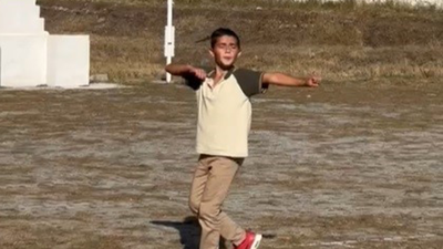 Yaptığı kafkas dansıyla gündem oldu! Sosyal medyada herkes onu konuşuyor