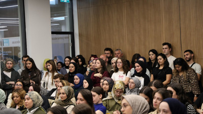 Kocaeli Kitap Fuarı, dolu dizgin devam ediyor